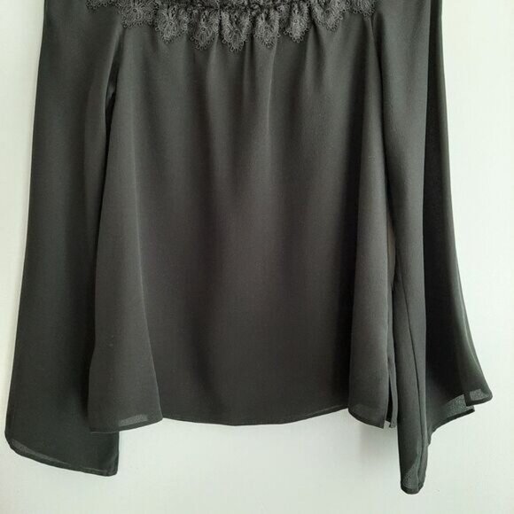 CAMI NYC / Silk Lace Trim Bell Sleeve A-Line Light Lined Blouse Top Black Sz M - Picture 10 of 14
